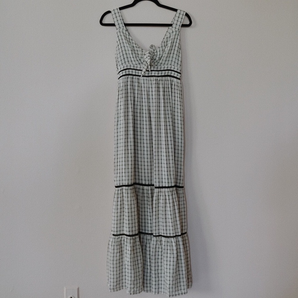 Allison NY tie front maxi dress - Picture 5 of 11